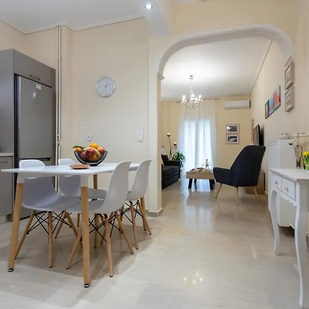 Luxury In Garitsa Bay