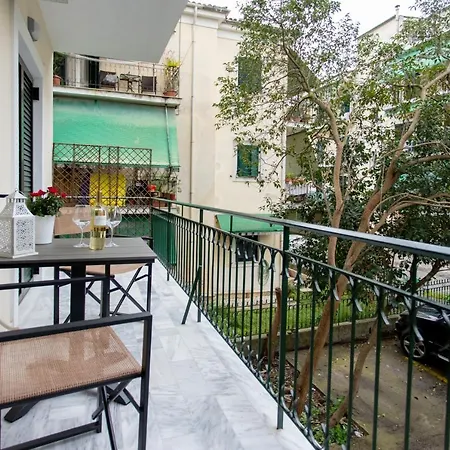 Luxury In Garitsa Bay * Corfu (city)